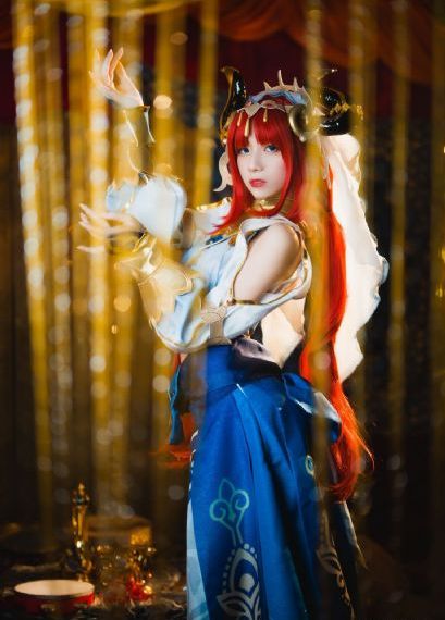 美少女的紧身裤是什么类型的视频_1080在线视频播放